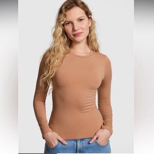 VICTORIAS SECRET PINK NUDE LONG SLEEVE ESSENTIAL TOP SZ S NWT
